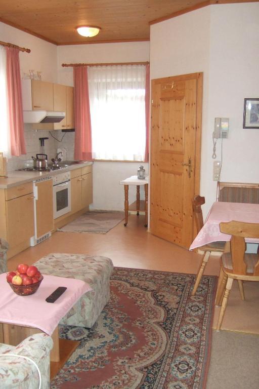 Pension Riedlsperger Зальбах-Хинтерглемм Номер фото